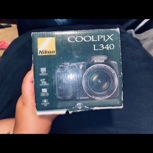 Nikon CoolPix L340 Camera
